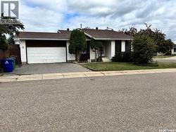 207 Nemeiben ROAD  Saskatoon, SK S7J 4S8