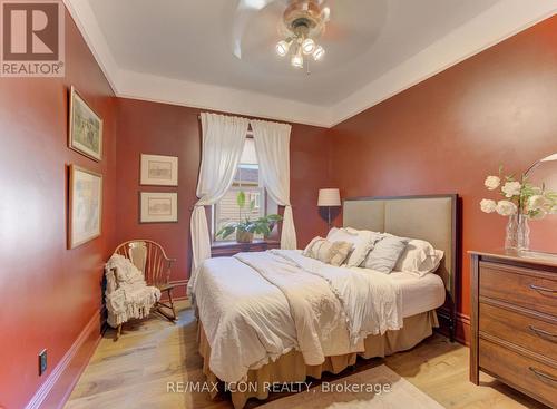 63 Birch Street, Cambridge, ON - Indoor Photo Showing Bedroom