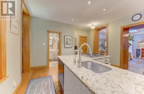 63 Birch Street, Cambridge, ON - Indoor Photo Showing Kitchen
