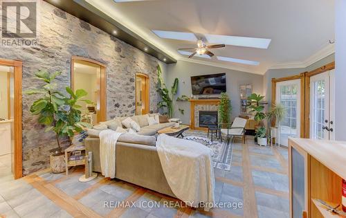63 Birch Street, Cambridge, ON - Indoor Photo Showing Living Room With Fireplace