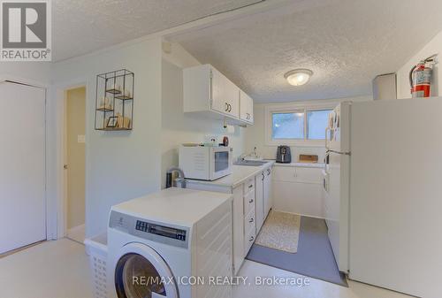 63 Birch Street, Cambridge, ON - Indoor Photo Showing Laundry Room