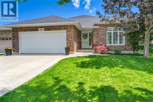 520 FOXWOOD COURT  Sarnia, ON N7S 0A6
