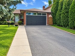 Lower-896 Fourth Street Mississauga, ON L5E 1J6