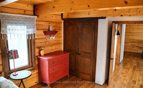 23 Crown Court, Tiny, ON - Indoor