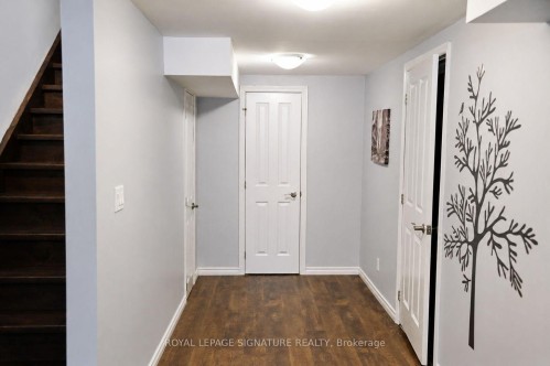 23 Crown Court, Tiny, ON - Indoor Photo Showing Other Room