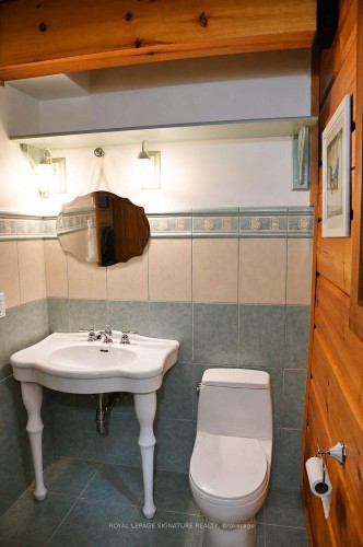 23 Crown Court, Tiny, ON - Indoor Photo Showing Bathroom