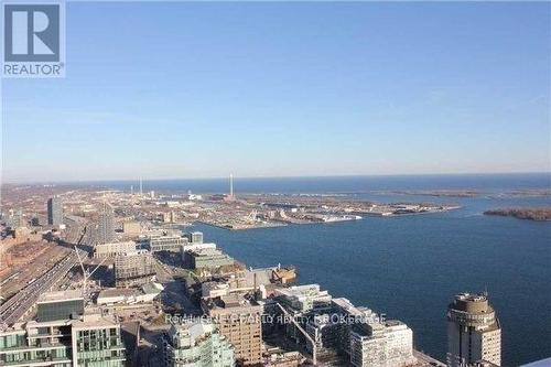 6806 - 88 HARBOUR STREET , Toronto, Ontario M5J 0C3 2