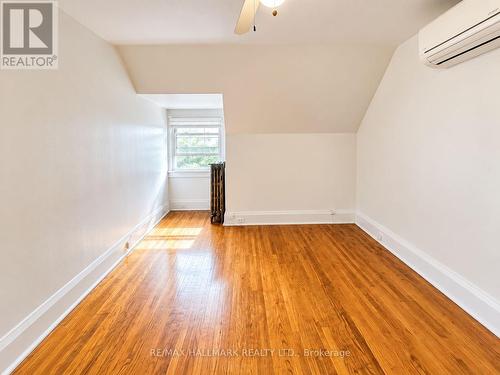 APT 3 - 338 VAUGHAN ROAD , Toronto, Ontario M6C 2N6 3