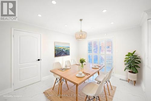 21 Topiary Lane, Brampton, ON - Indoor Photo Showing Dining Room