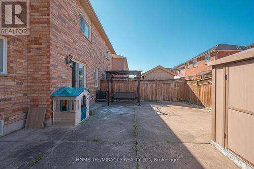 21 Topiary Lane, Brampton, ON - Outdoor