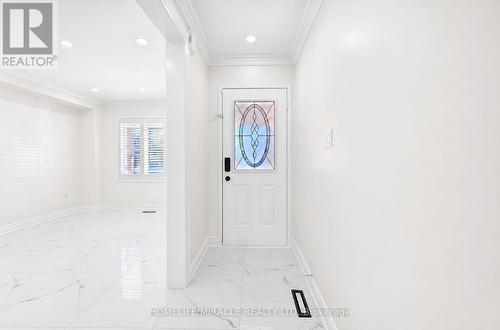 21 Topiary Lane, Brampton, ON - Indoor Photo Showing Other Room