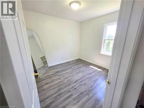 353 East 21St Street, Hamilton, ON - Indoor Photo Showing Other Room