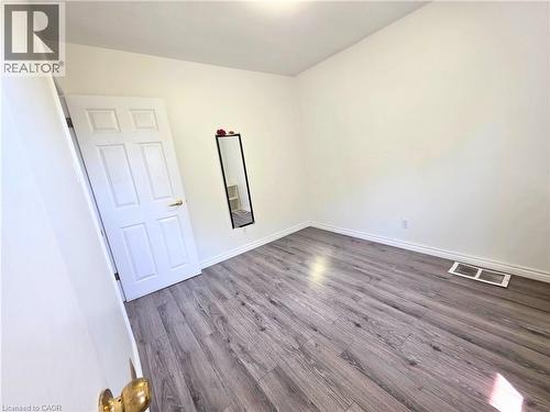 353 East 21St Street, Hamilton, ON - Indoor Photo Showing Other Room