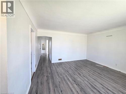 353 East 21St Street, Hamilton, ON - Indoor Photo Showing Other Room