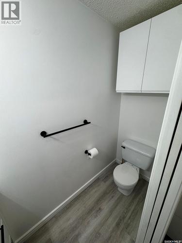 303 365 Kingsmere Boulevard, Saskatoon, SK - Indoor Photo Showing Bathroom