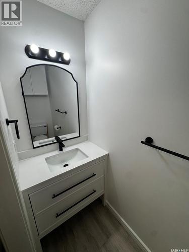 303 365 Kingsmere Boulevard, Saskatoon, SK - Indoor Photo Showing Bathroom