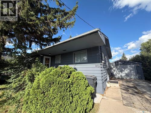 143 Gladstone Avenue N, Yorkton, SK - Outdoor