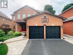 60 SILVERBIRCH PLACE Whitby, ON L1R 1X6