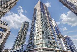 LPH7 - 4065 BRICKSTONE MEWS Mississauga, ON L5B 0G3