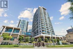 706 - 1215 BAYLY STREET Pickering (Bay Ridges), ON L1W 0B4