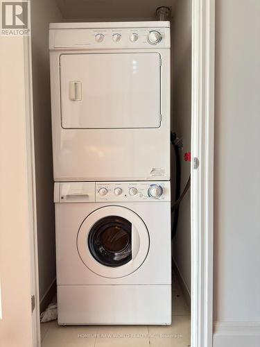 403 - 151 Upper Duke Crescent, Markham, ON - Indoor Photo Showing Laundry Room