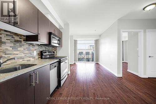 320 - 429 Kent Street, Ottawa, ON - Indoor Photo Showing Kitchen With Stainless Steel Kitchen With Upgraded Kitchen