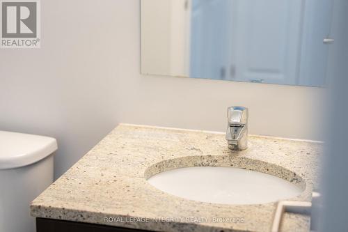 320 - 429 Kent Street, Ottawa, ON - Indoor Photo Showing Bathroom