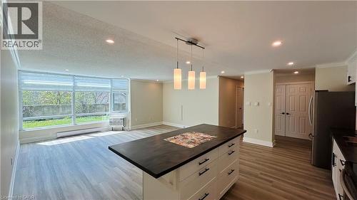45 POND MILLS Road Unit# 103 , London, Ontario N5Z 4W5 3