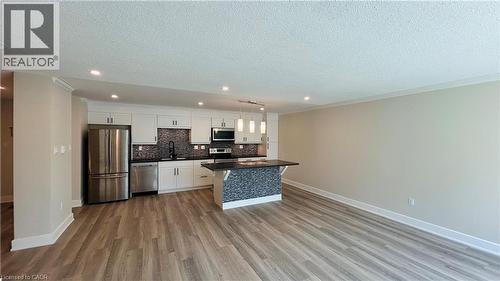 45 POND MILLS Road Unit# 103 , London, Ontario N5Z 4W5 5