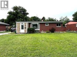 3615 Longfellow Windsor, ON N9E 2M2
