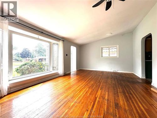 3615 Longfellow, Windsor, ON - Indoor Photo Showing Other Room