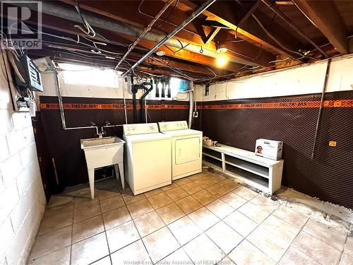 3615 Longfellow, Windsor, ON - Indoor