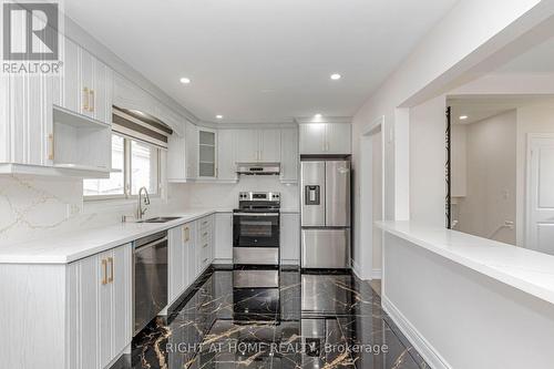 5154 New Street, Burlington, ON - Indoor Photo Showing Kitchen With Stainless Steel Kitchen With Upgraded Kitchen