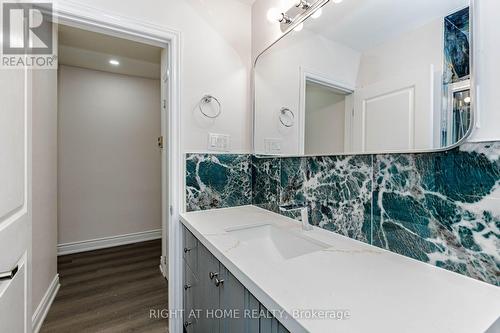 5154 New Street, Burlington, ON - Indoor
