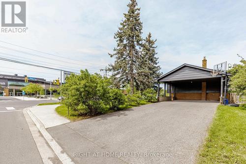 5154 New Street, Burlington, ON - Outdoor