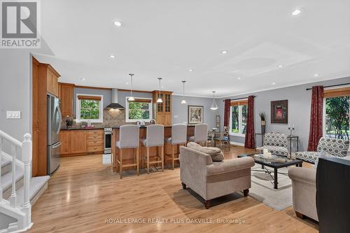 4527 Concord Place, Burlington, ON 