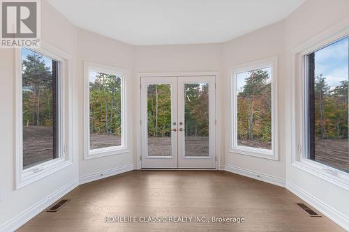 74 Ruby Ridge, Oro-Medonte, ON - Indoor Photo Showing Other Room