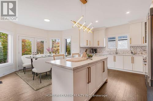 74 Ruby Ridge, Oro-Medonte, ON - Indoor Photo Showing Kitchen