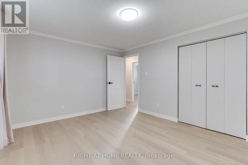 1715 Oberon Crescent, Mississauga, ON - Indoor Photo Showing Other Room
