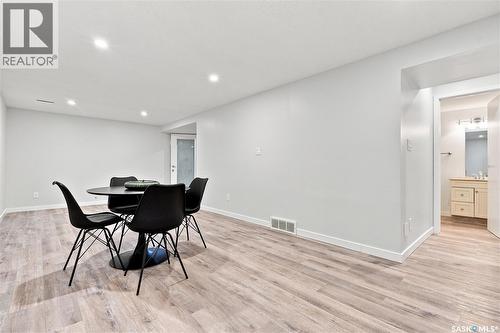 338 Brock Crescent, Saskatoon, SK - Indoor Photo Showing Dining Room