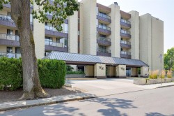 #505-1745 Leighton Rd Victoria, BC V8R 6R6