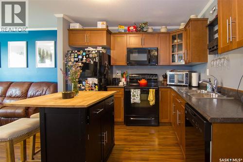 603 1303 Richardson Road, Saskatoon, SK - Indoor Photo Showing Kitchen With Double Sink