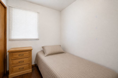 Chambre à coucher - 6560 Rue Villon, Brossard, QC - Indoor Photo Showing Bedroom