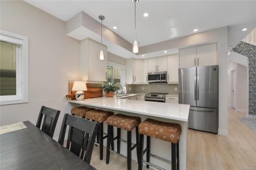 937 Echo Valley Pl, Langford, BC 