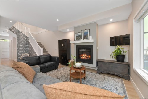 937 Echo Valley Pl, Langford, BC 