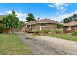 59 Wiltshire Drive  Chatham, ON N7L 2N4