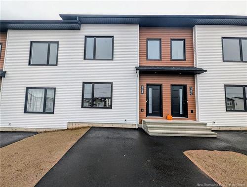 124 Ernest St, Dieppe, NB 