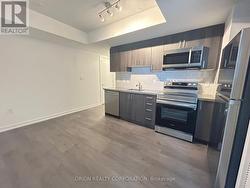 427 - 556 MARLEE AVENUE  Toronto, ON M6B 0B1