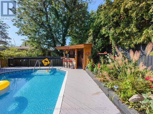 2673 Constable Road, Mississauga, ON - Outdoor With In Ground Pool