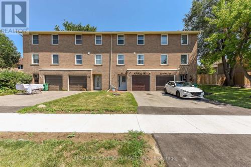 29 - 7255 DOOLEY DRIVE  Mississauga, ON L4T 2S7